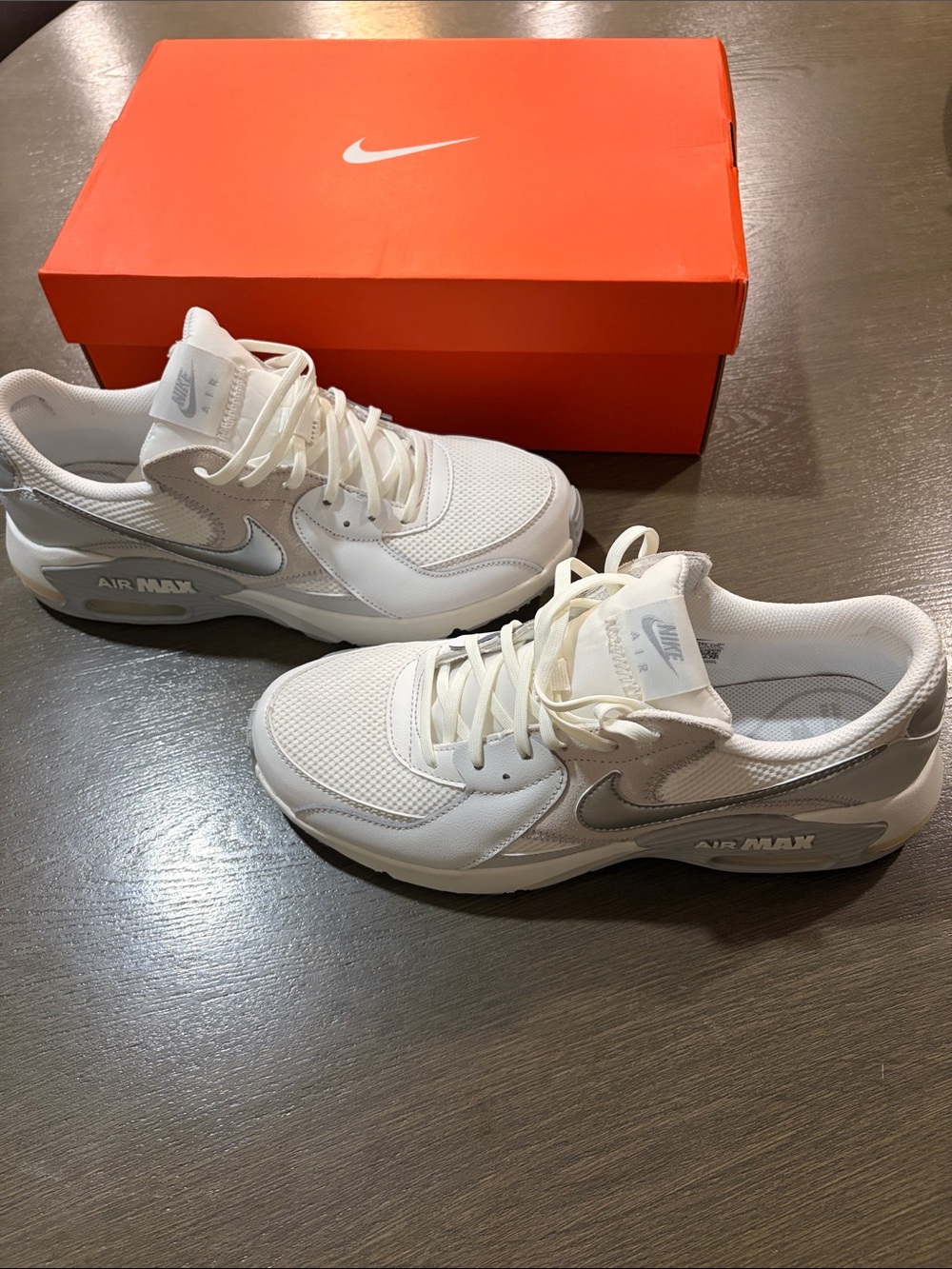 Nike Men’s White and Light Gray Air Max Low-Top Sneakers